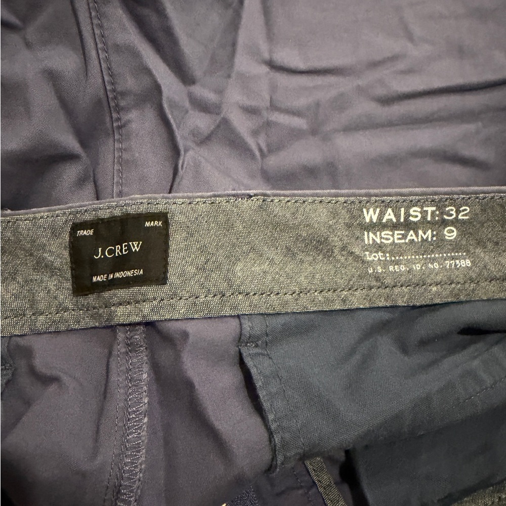 J. Crew Men's Dark Periwinkle Blue Flat Front Shorts - Picture 2 of 4